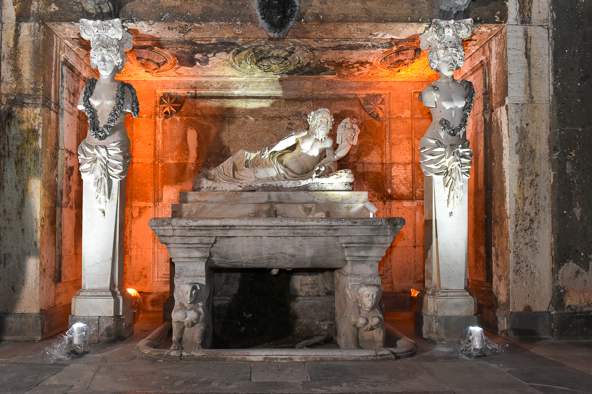 Fontana di Nettuno, Villa Albani Torlonia